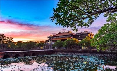 TP HỒ CHÍ MINH - HUẾ - ĐÀ NẴNG - HỘI AN - NGHE CA HUẾ THẢ HOA ĐĂNG