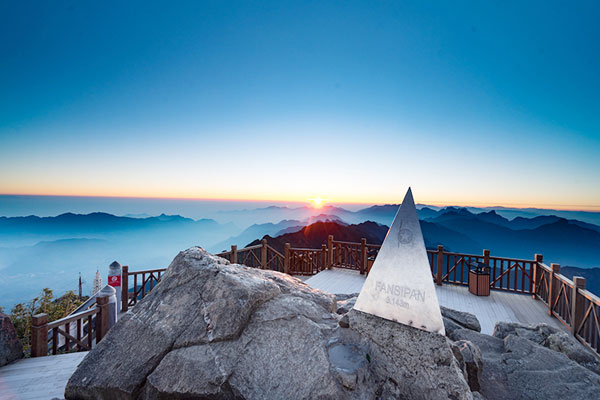 Du lịch Miền Bắc HN Sapa Halong (4)