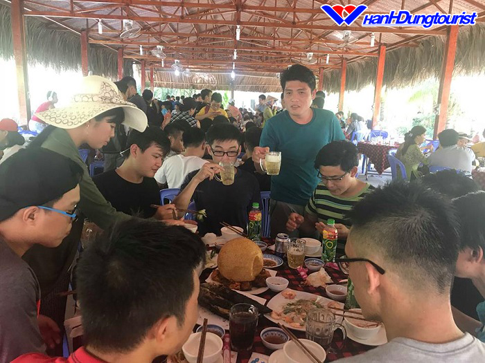 Tour Hè 2018 - Tiền Giang - Tát Mương Bắt Cá Bao Vui