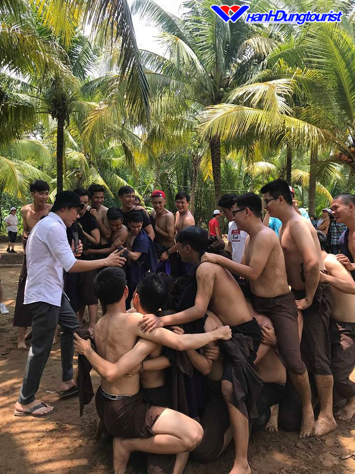 Tour Hè 2018 - Tiền Giang - Tát Mương Bắt Cá Bao Vui
