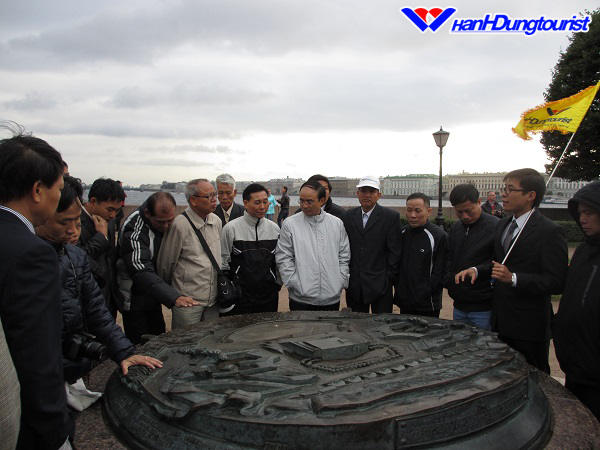 SAINT PETERSBURG 12